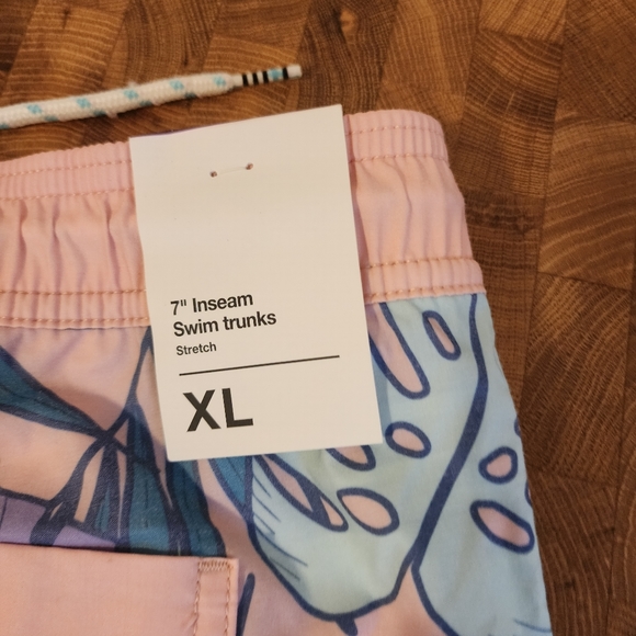 Original Use Swim Trunks size XL pink with print - Picture 5 of 9
